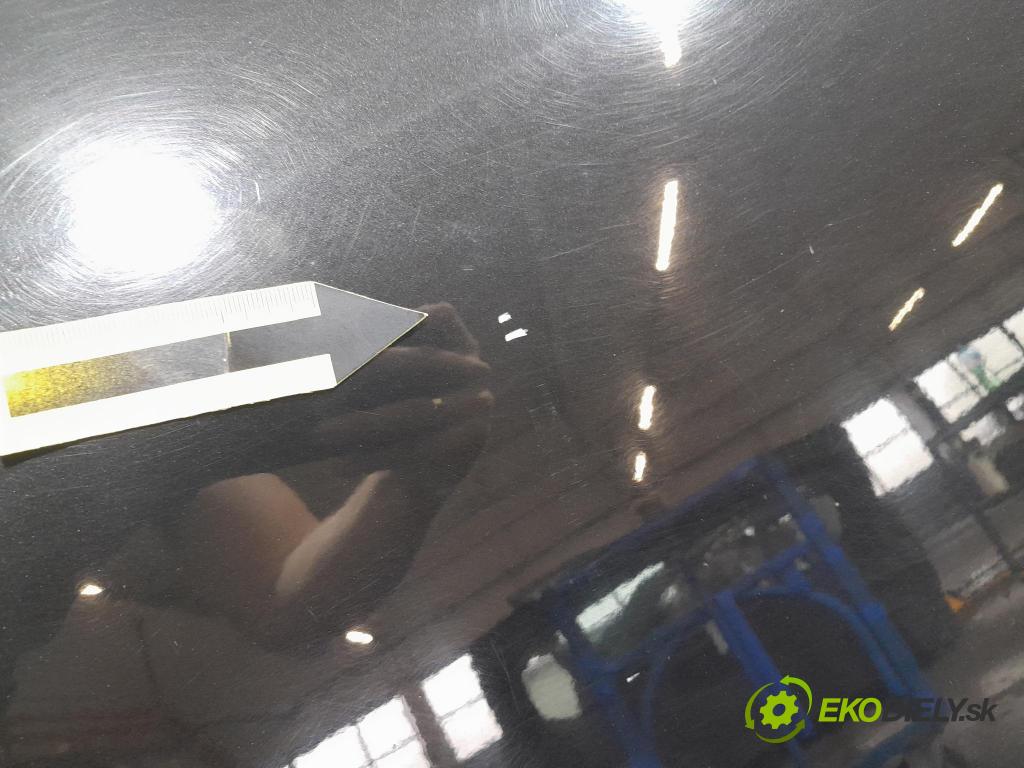 Nissan Qashqai 2011 dveře před Vlevo, odjet: