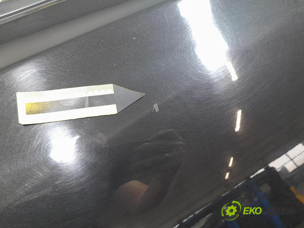 Nissan Qashqai 2011 dveře před Vlevo, odjet: