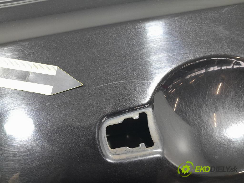 Nissan Qashqai 2011 dveře před Vlevo, odjet: