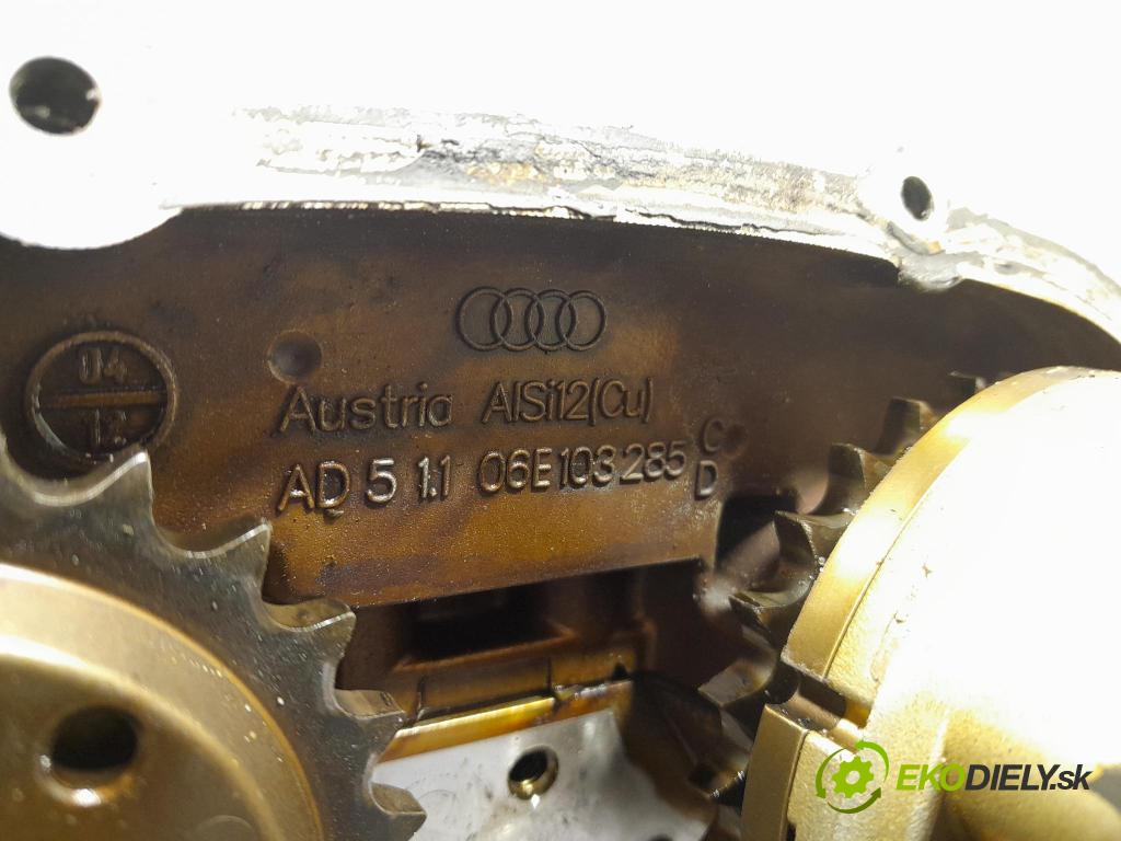 Audi A6 2005 hlava Motor: 06E103373D
