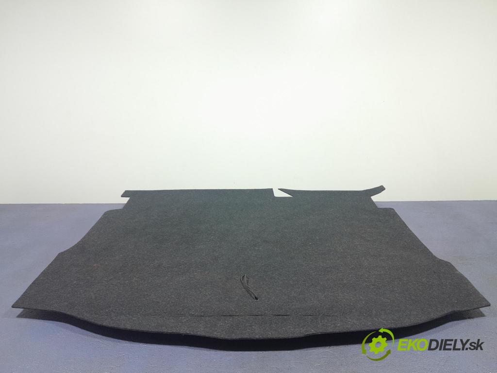 Nissan Qashqai 2011 koberec do auta