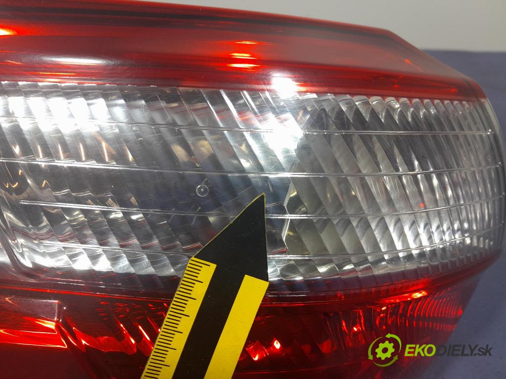 Nissan Qashqai 2011 světlo Zad: levá Mimo: