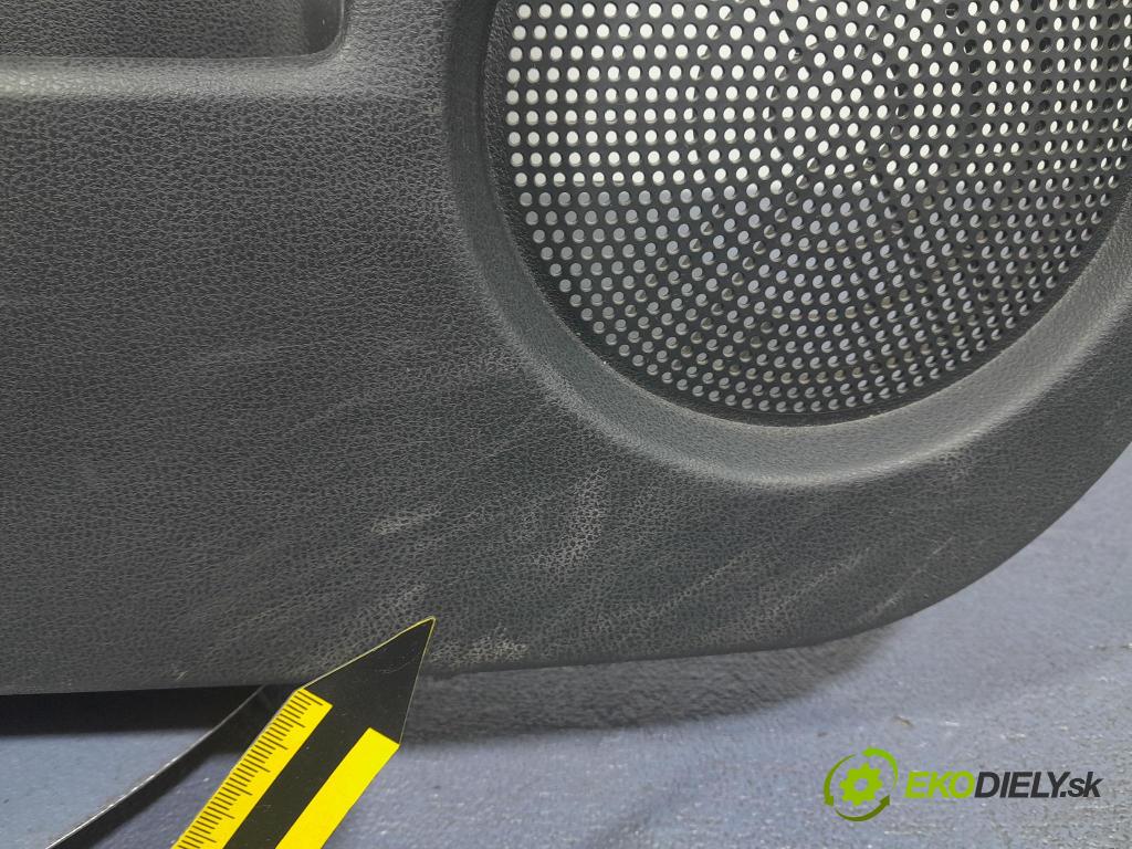 Nissan Qashqai 2011 Tapacír: dveře před levá