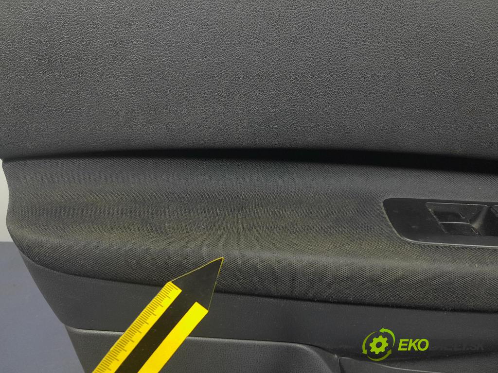 Nissan Qashqai 2011 Tapacír: dveře před levá