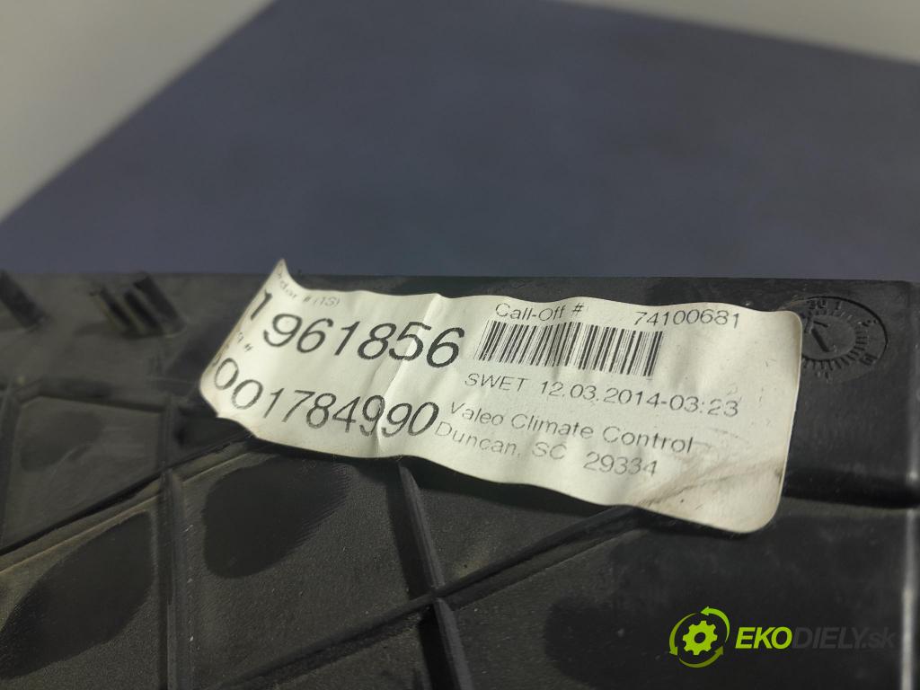 Bmw X5 2014 radiátor 9289357