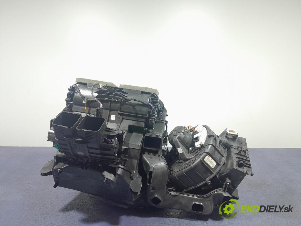 Bmw X5 2014 radiátor 9289357