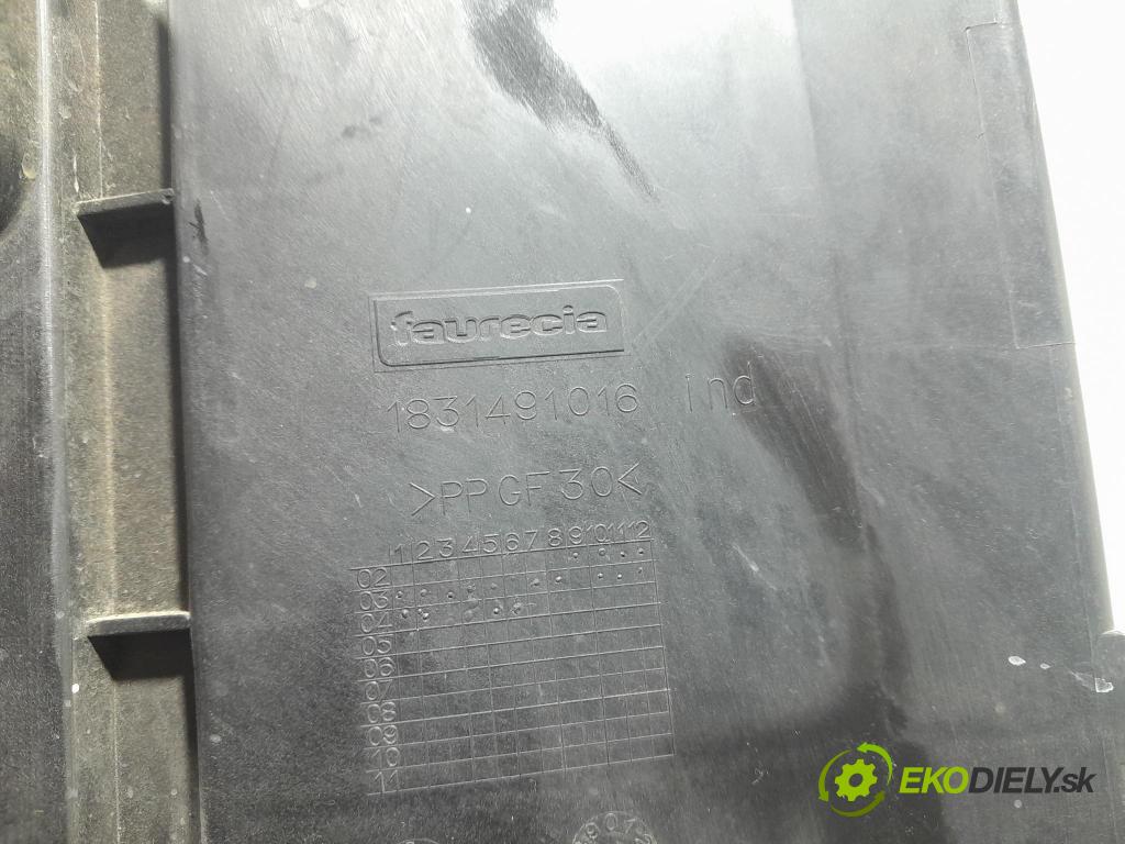 Nissan Micra 2003 ventilátor Chladič: 21480-AX800