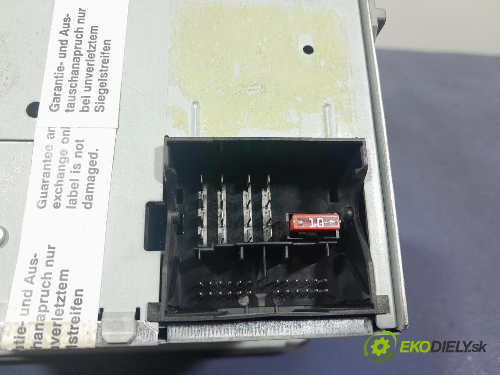 Vw Golf 2005 Radio I Navigace: