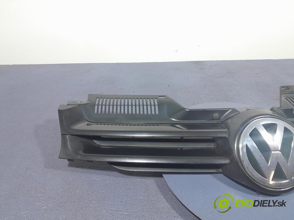 Vw Golf 2005 mřížka / Gril: 1K0853651A