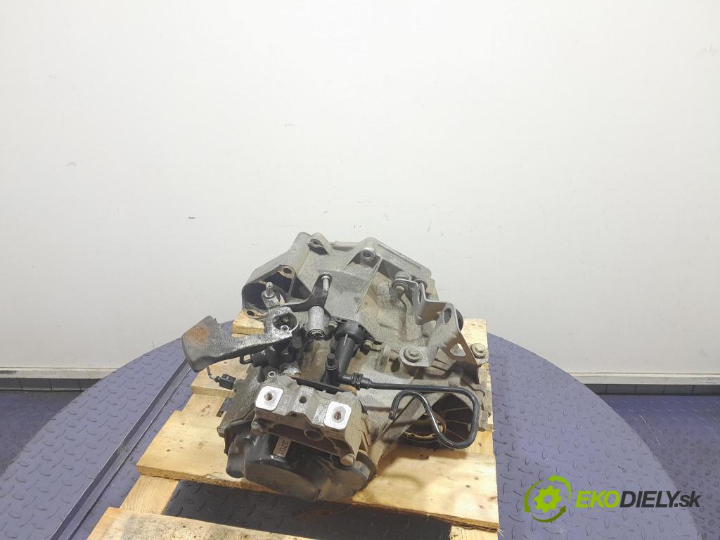 Vw Golf 2005 prevodovka Manualna FXQ