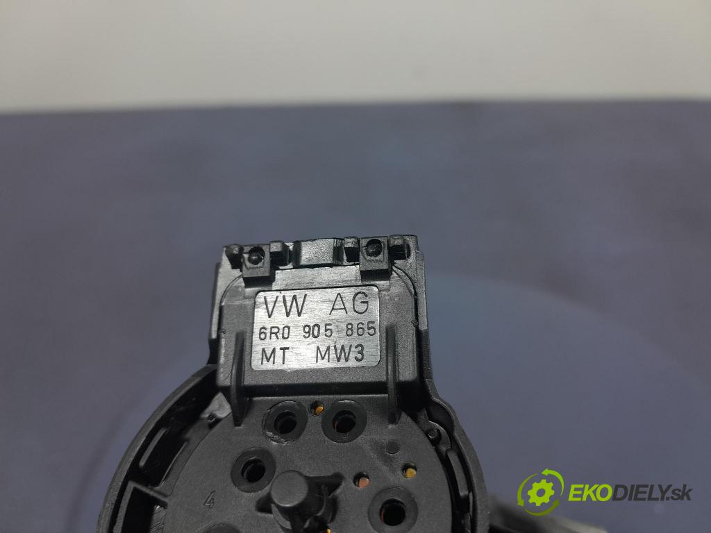Skoda Fabia 2013 Spínač zapalování. 6R0905851D