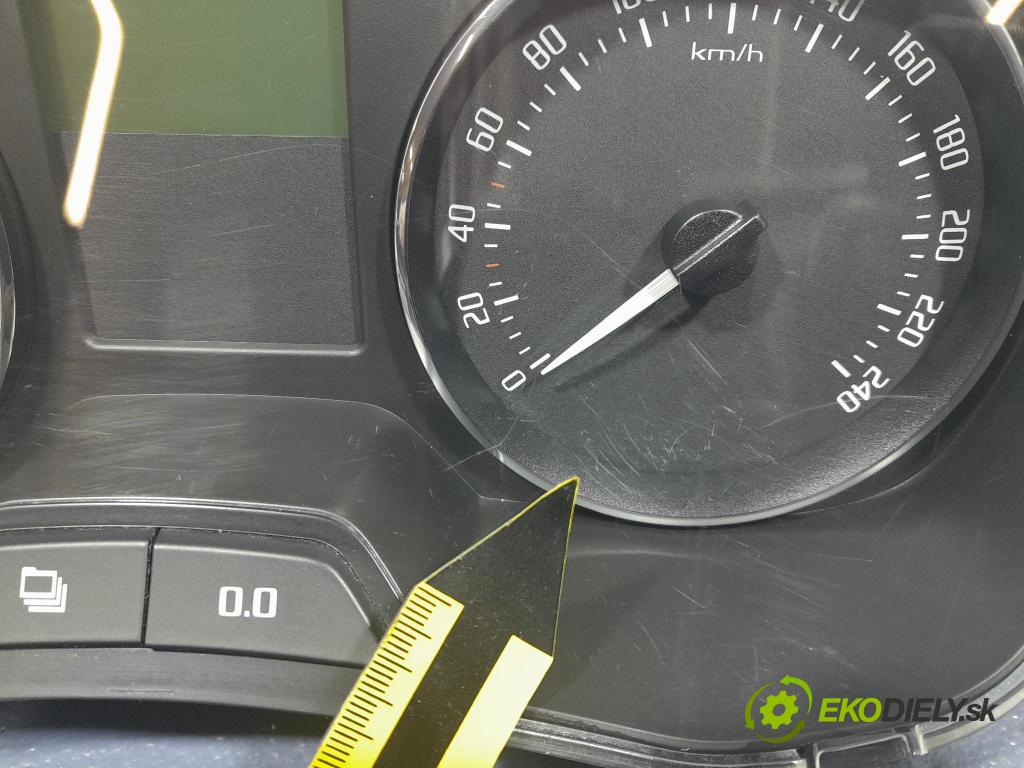 Skoda Fabia 2013 Přístrojová deska 5J0920811E