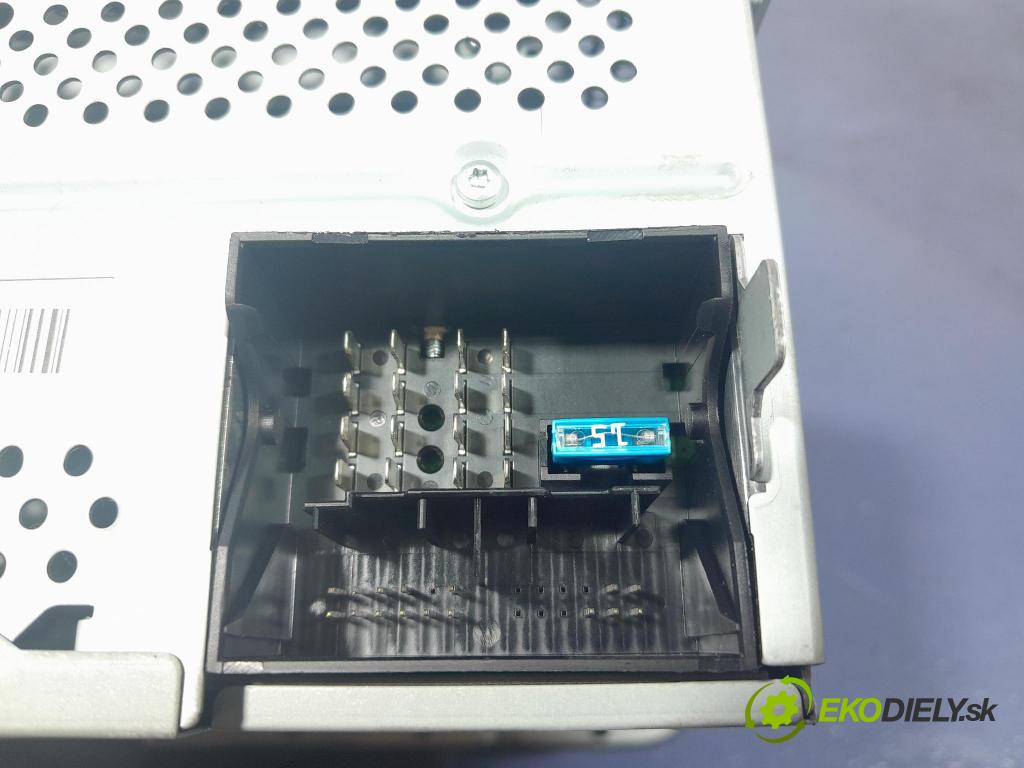 Skoda Fabia 2013 Radio I Navigace: 5J0035161D