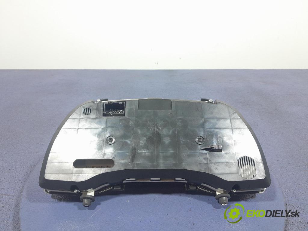 Fiat Punto 2006 Přístrojová deska 51701536