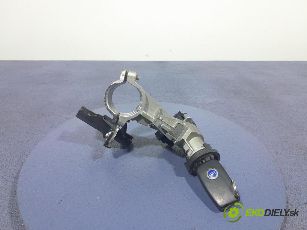 Fiat Punto 2006 Spínač zapalování. 01098401