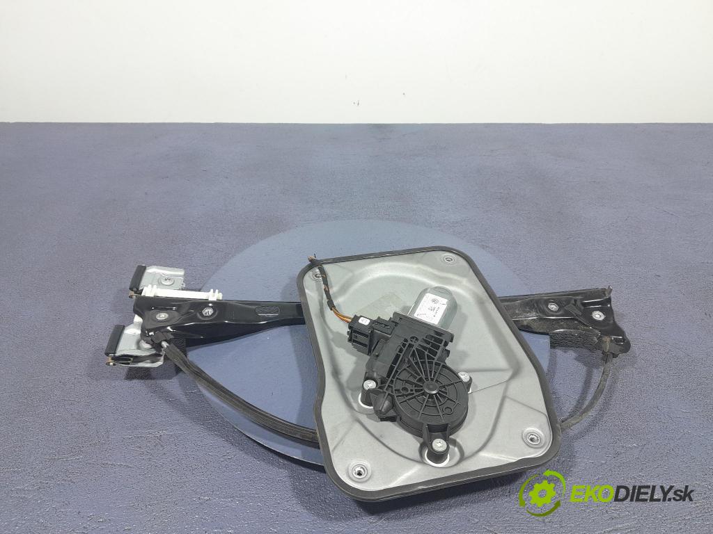 Skoda Fabia 2013 mechanismus stahování Sklenka: před v pravo: 6R0959802AQ