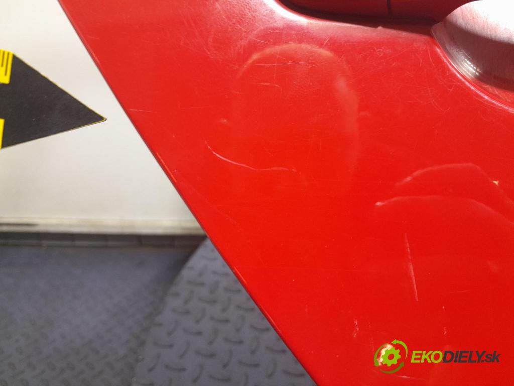Skoda Fabia 2013 dveře Zad: prave