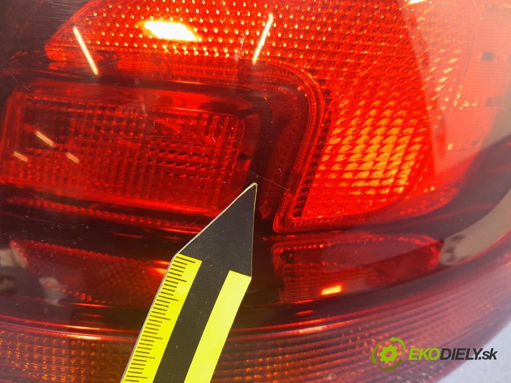 Opel Astra 2012 světlo Zad: Práva: Mimo: 13314051
