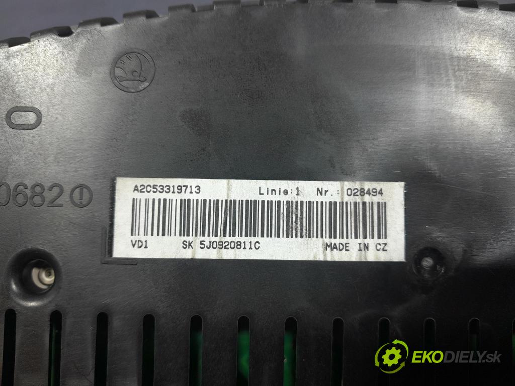 Skoda Fabia 2009 prístrojovka/ budíky 5J0920811C