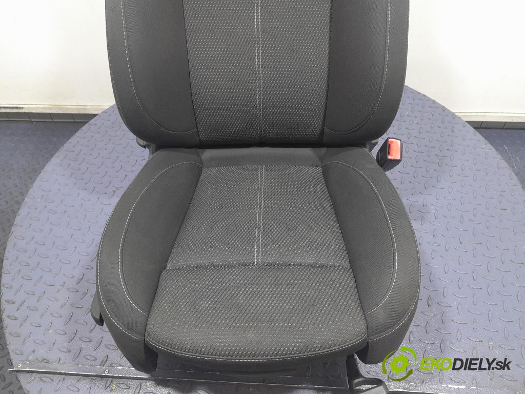 Opel Astra 2012 Sedačka spolujazdca