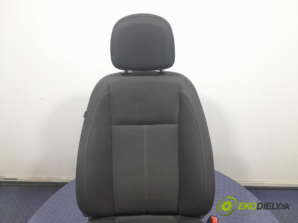 Opel Astra 2012 Sedačka spolujazdca
