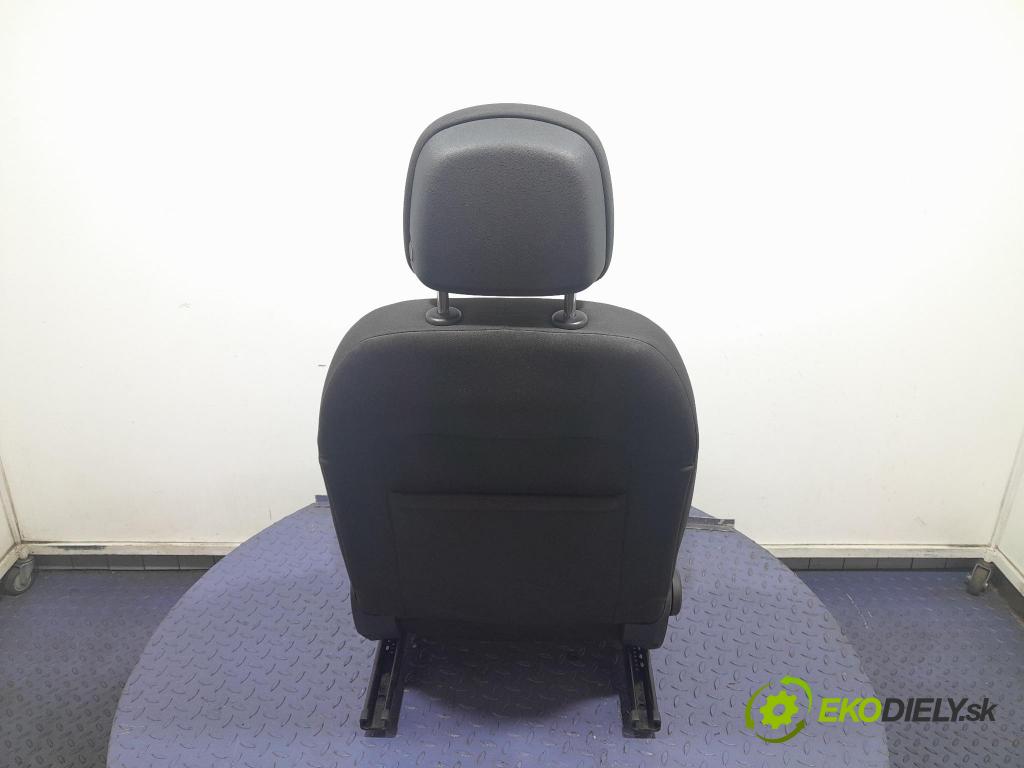Opel Astra 2012 Sedačka spolujazdca