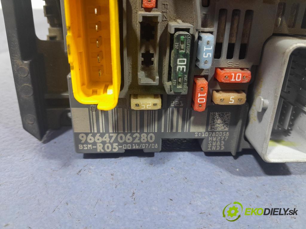 Peugeot 308 2008 skrinka Poistky: 9664706280