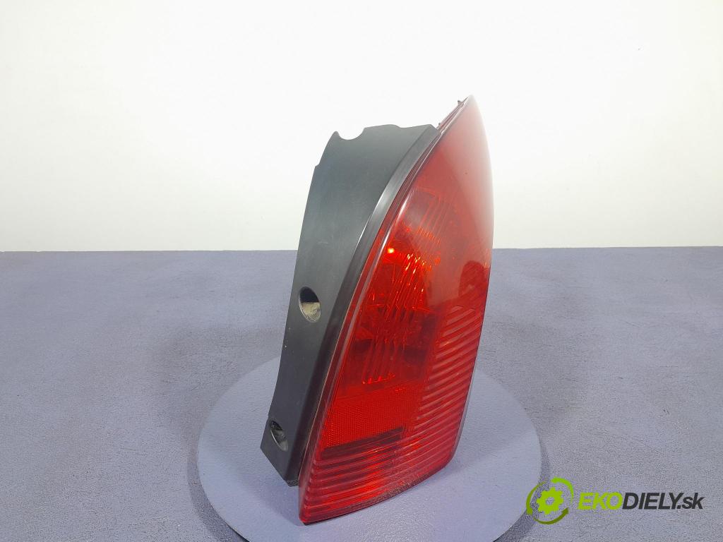Peugeot 308 2008 svetlo / reflektor zad Prava: Vonkajsia: