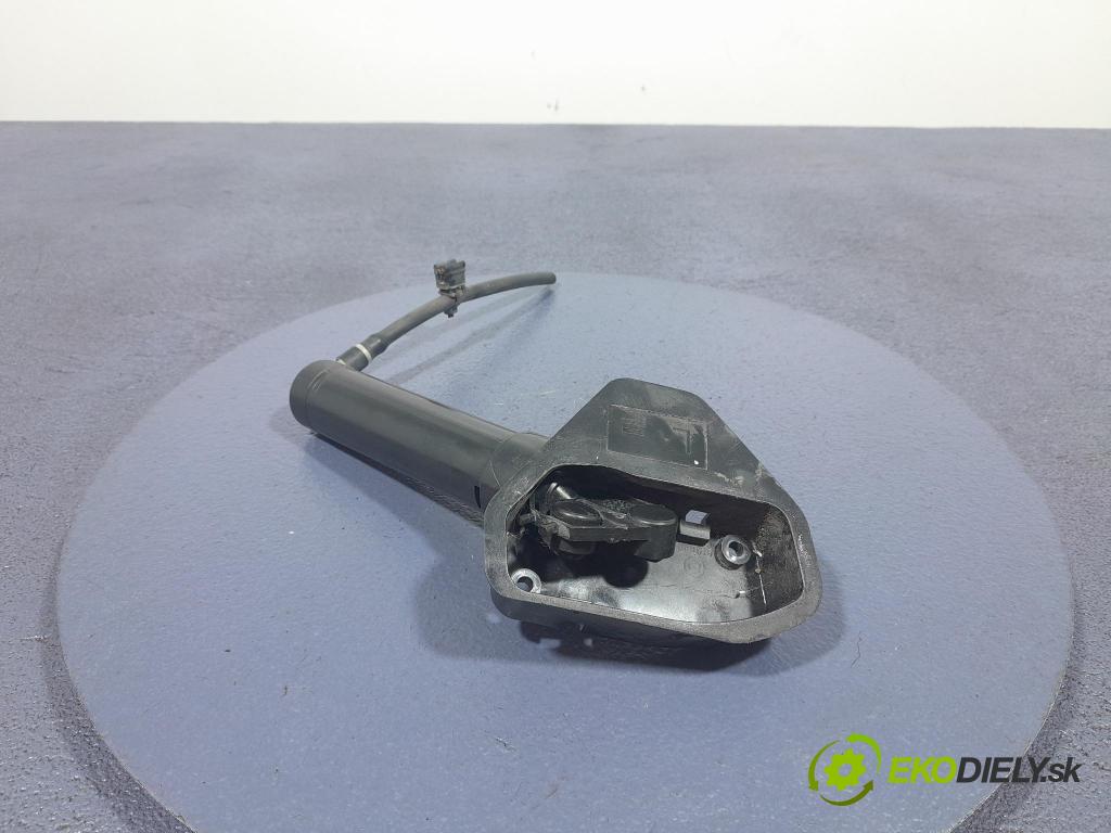 Opel Astra 2012 ostrekovač 13258407