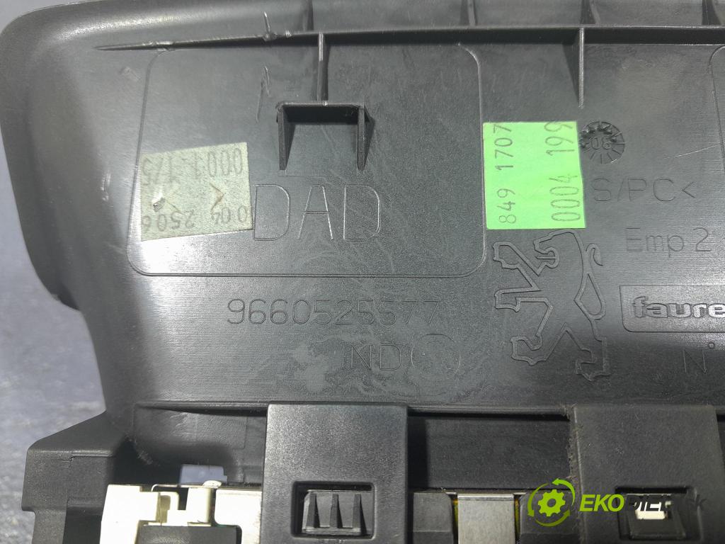 Peugeot 308 2008 Zobrazit: Rádio: / GPS 9664644280