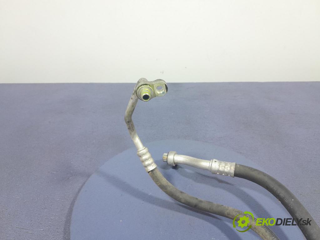 Opel Astra 2012 rúrka Klimatizácia: 