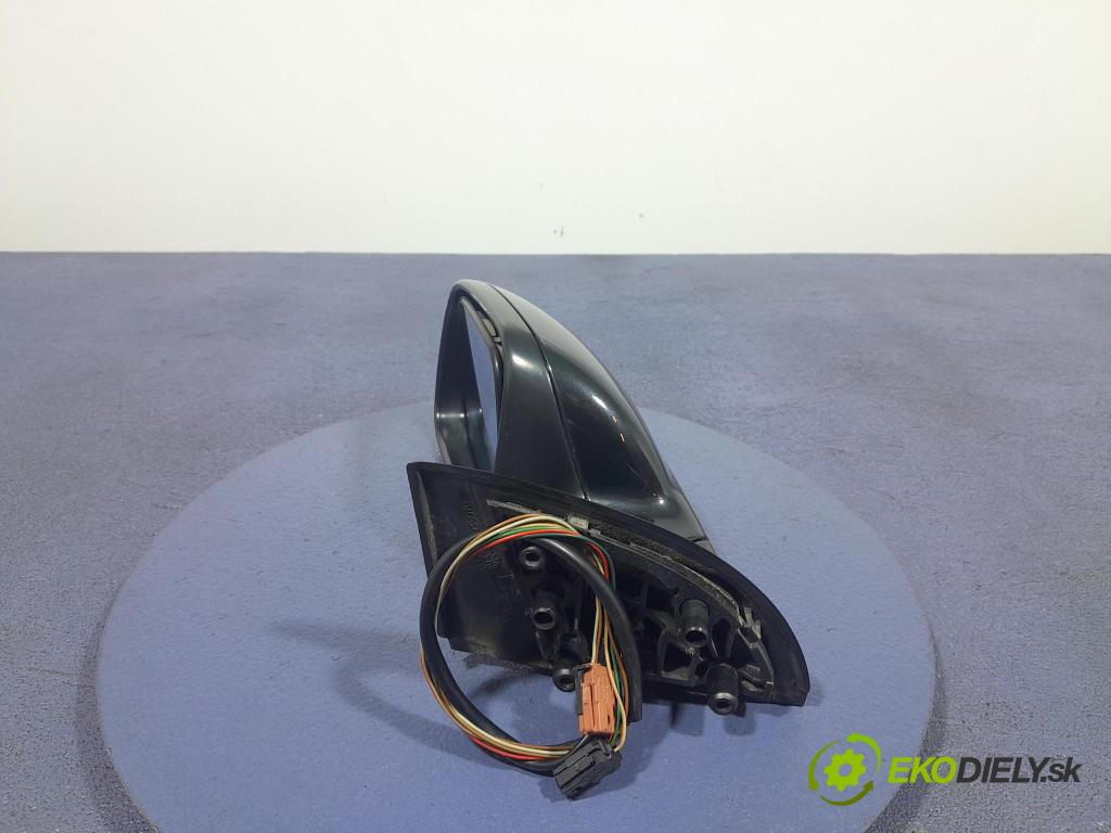 Peugeot 307 2004 zrkadlo Vľavo: