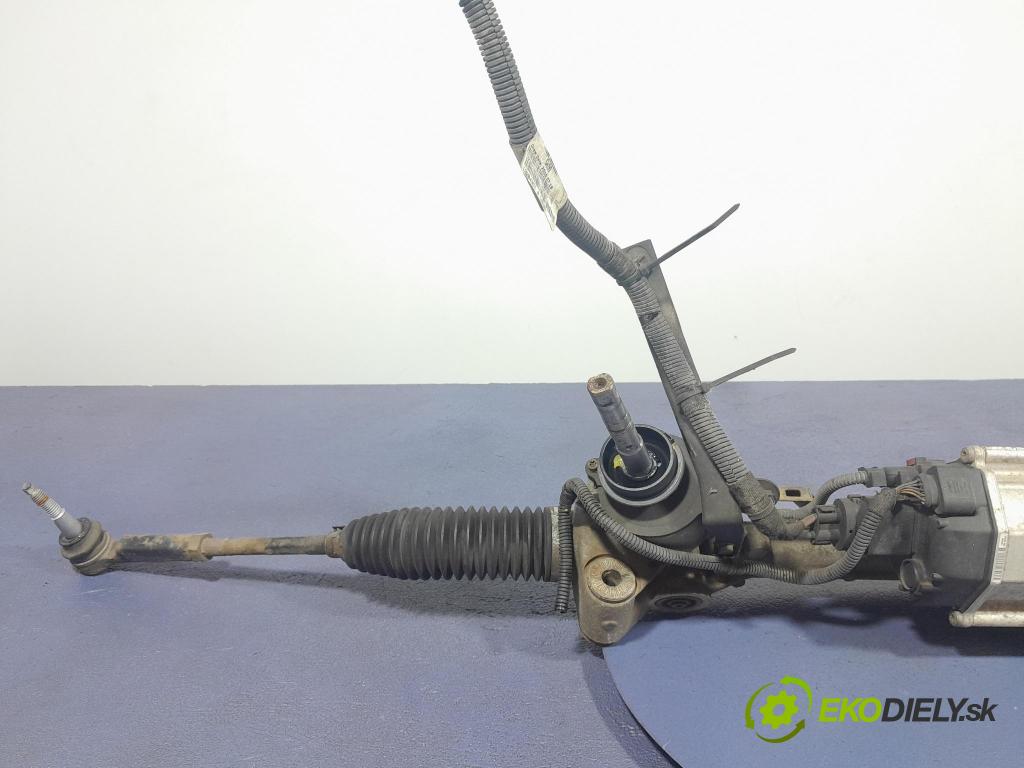 Opel Astra 2012 Ozubené kolo: volant 13368195