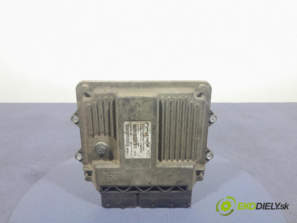 Fiat Doblo 2011 riadiaca jednotka Motor: 51880748