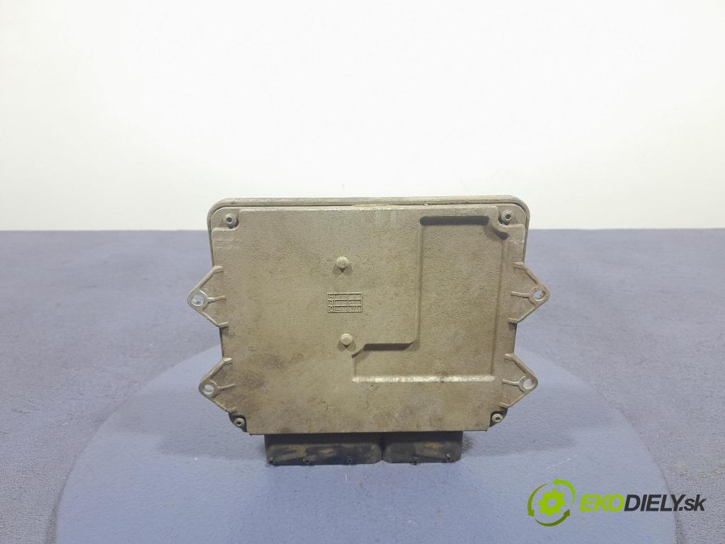 Fiat Doblo 2011 riadiaca jednotka Motor: 51880748