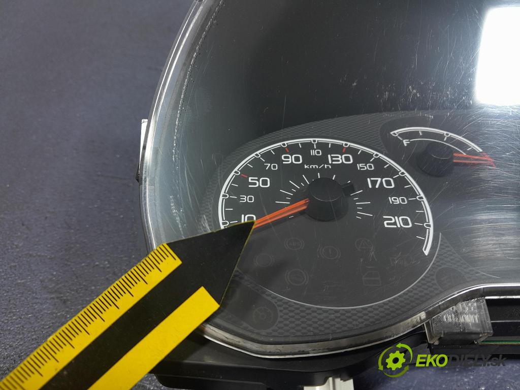 Fiat Doblo 2011 prístrojovka/ budíky