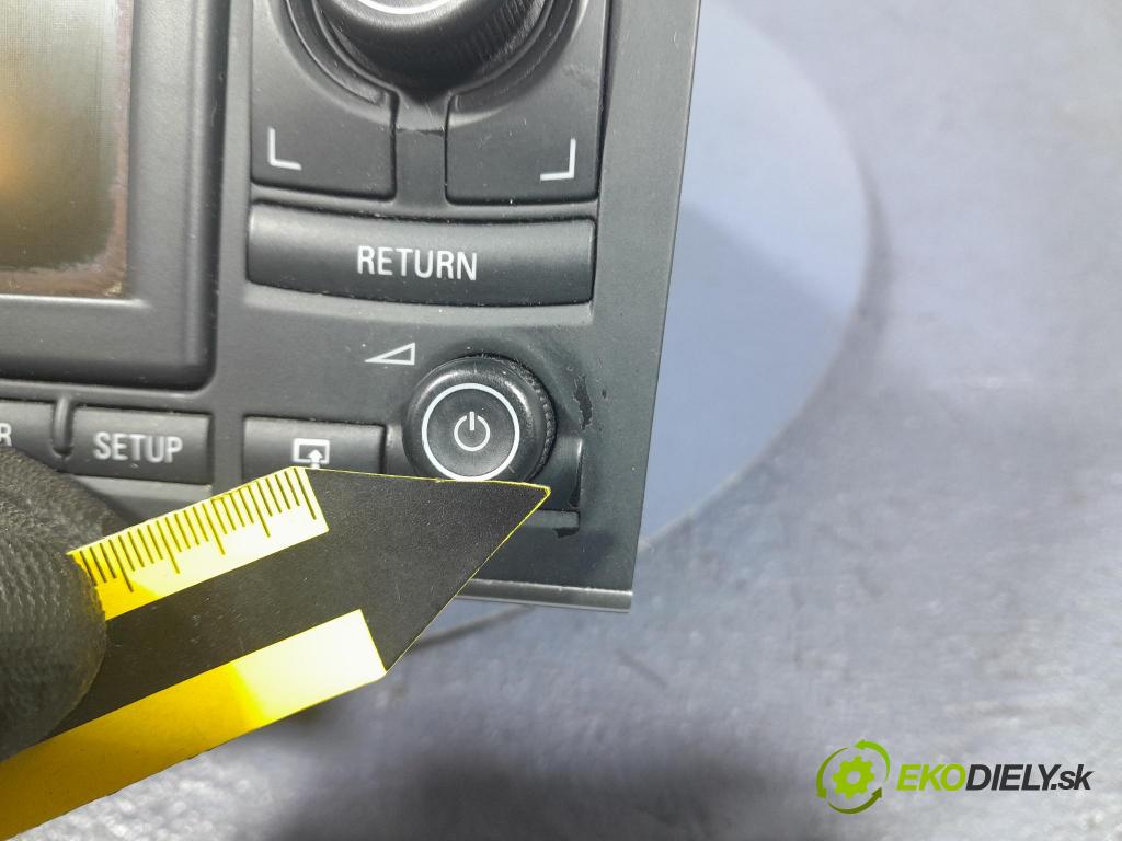Audi A4 2006 Radio I Navigácia: 8E0035192K