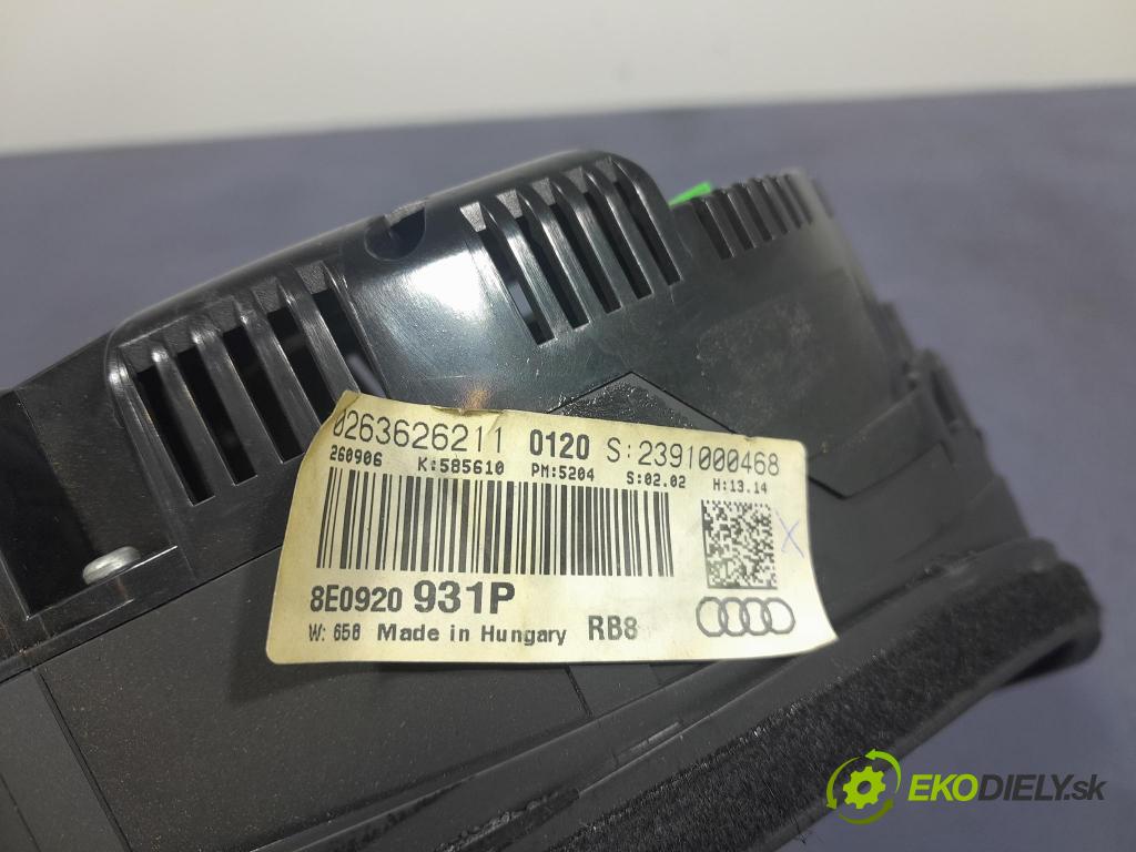 Audi A4 2006 prístrojovka/ budíky 8E0920931P