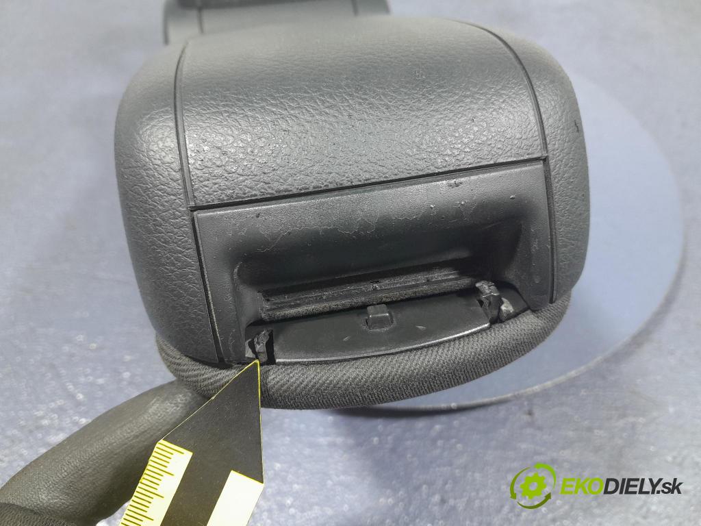 Audi A4 2006 operadlo 8E0864207D