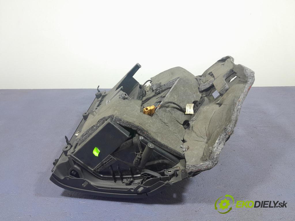 Audi A4 2006 kastlík 8E1857035D