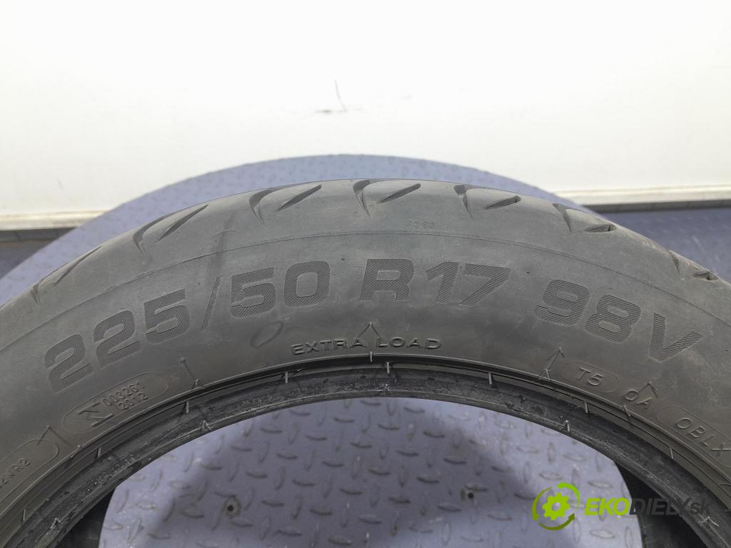 Audi A4 2006 pneumatiky: Leto: 3528703752950