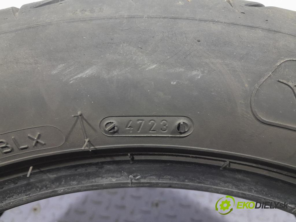 Audi A4 2006 pneumatiky: Leto: 3528703752950