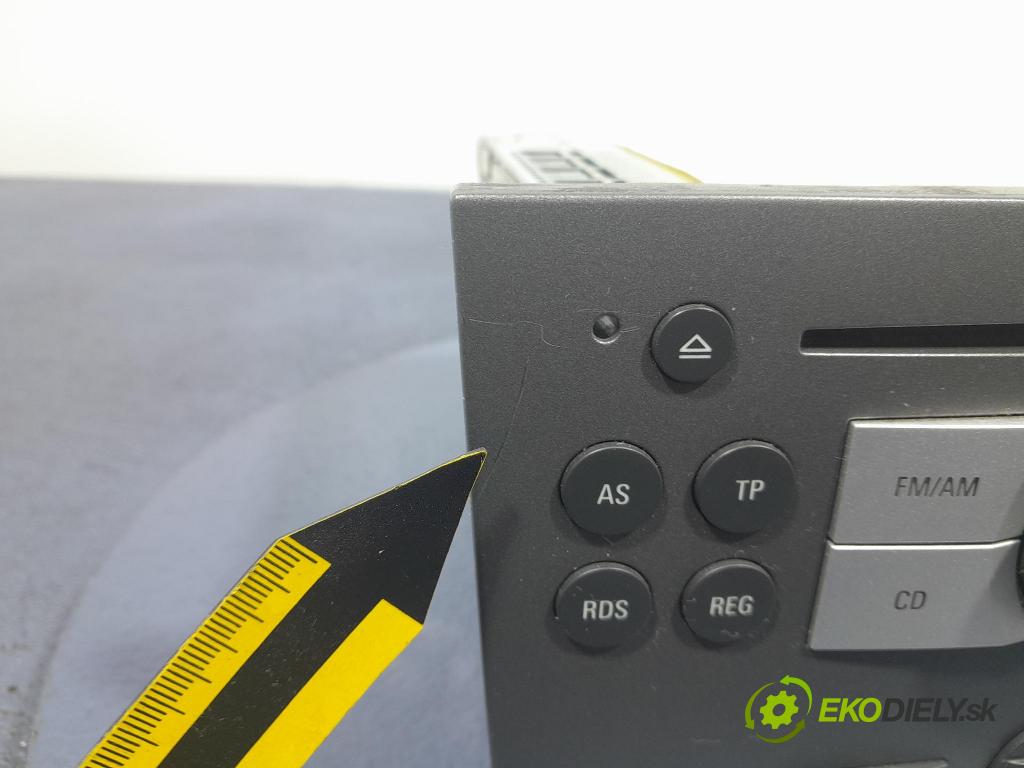 Opel Vectra 2005 Radio I Navigácia: 13113145