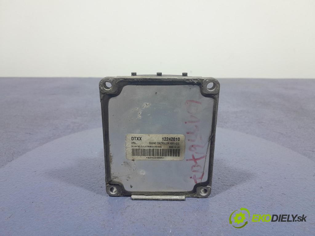 Opel Vectra 2005 riadiaca jednotka Motor: 12242010