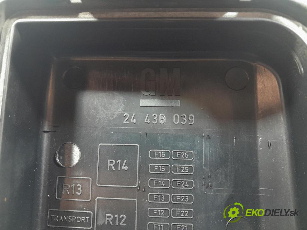 Opel Vectra 2005 skrinka Poistky: 13187505