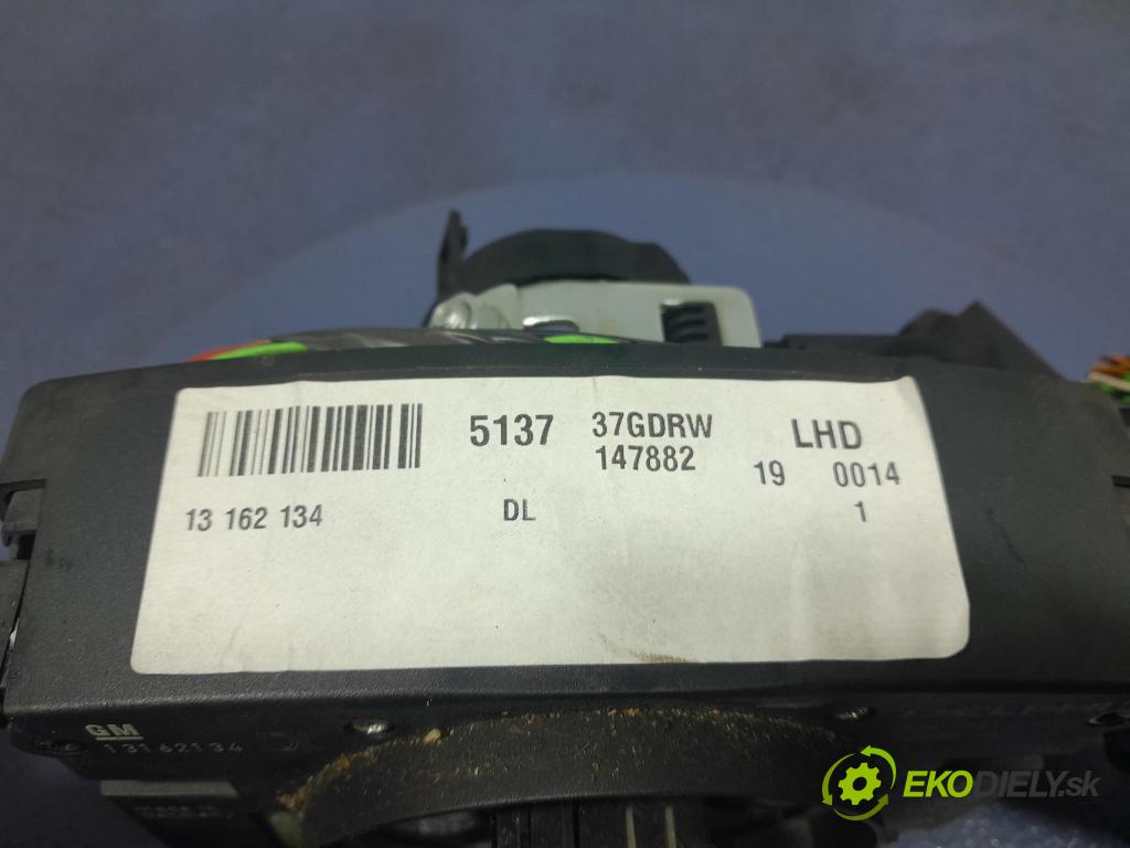 Opel Vectra 2005 prepínač Komplex: 13162134