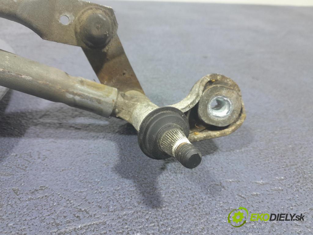 Audi A4 2006 mechanizmus motor: Stierače: Predné 8E1955023E