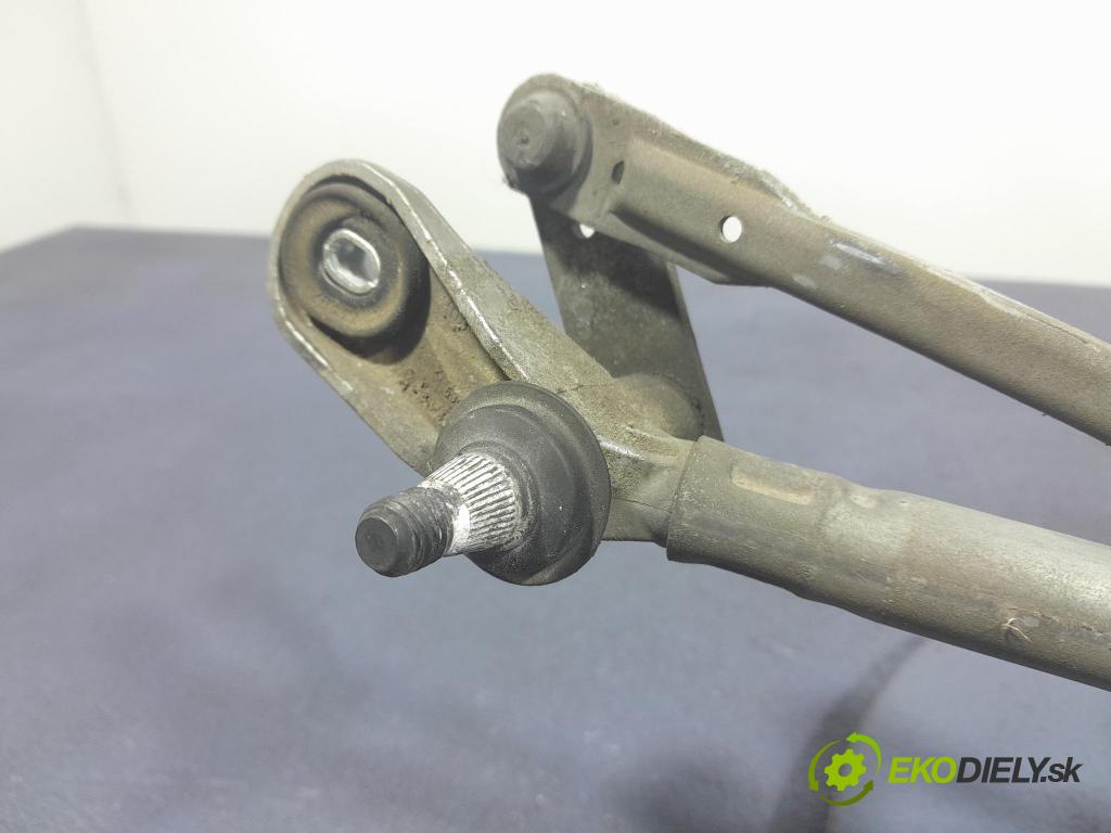 Audi A4 2006 mechanizmus motor: Stierače: Predné 8E1955023E