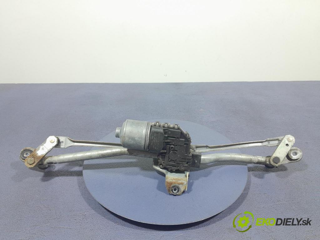 Audi A4 2006 mechanizmus motor: Stierače: Predné 8E1955023E