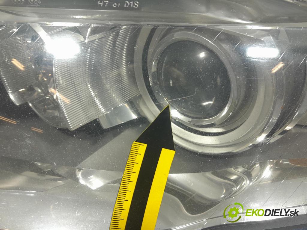 Audi A4 2006 Reflektor: Vľavo: 8E0941003AM